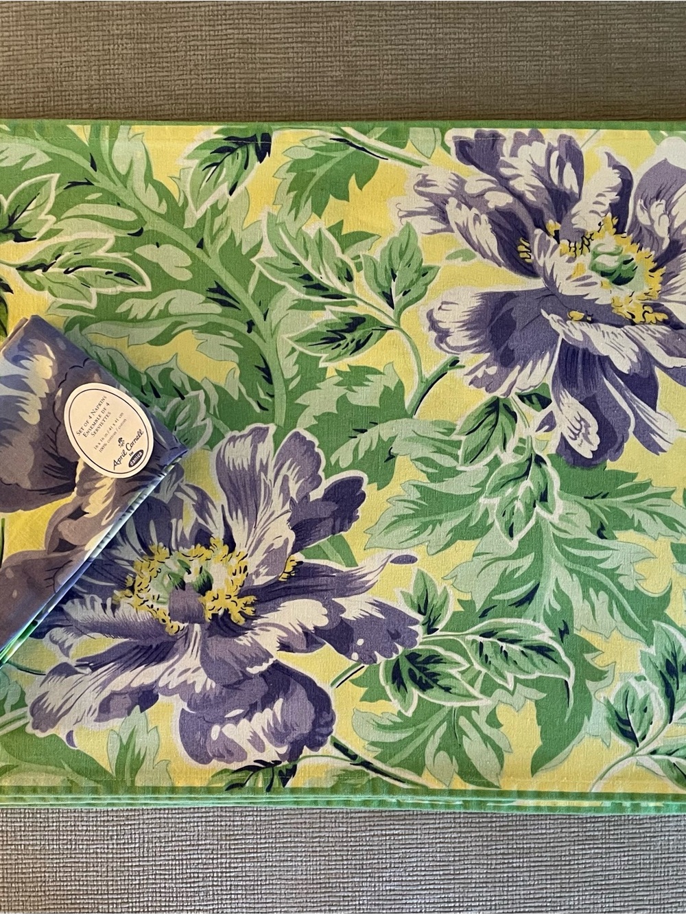 April Cornell Napkin 4 Placemat 4 set